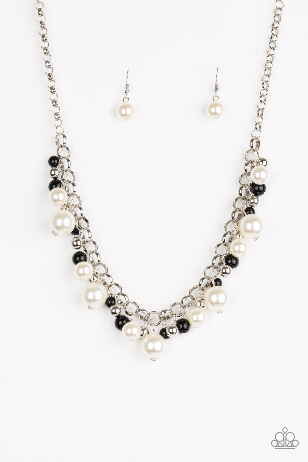 Paparazzi The Upstater - Black Necklace