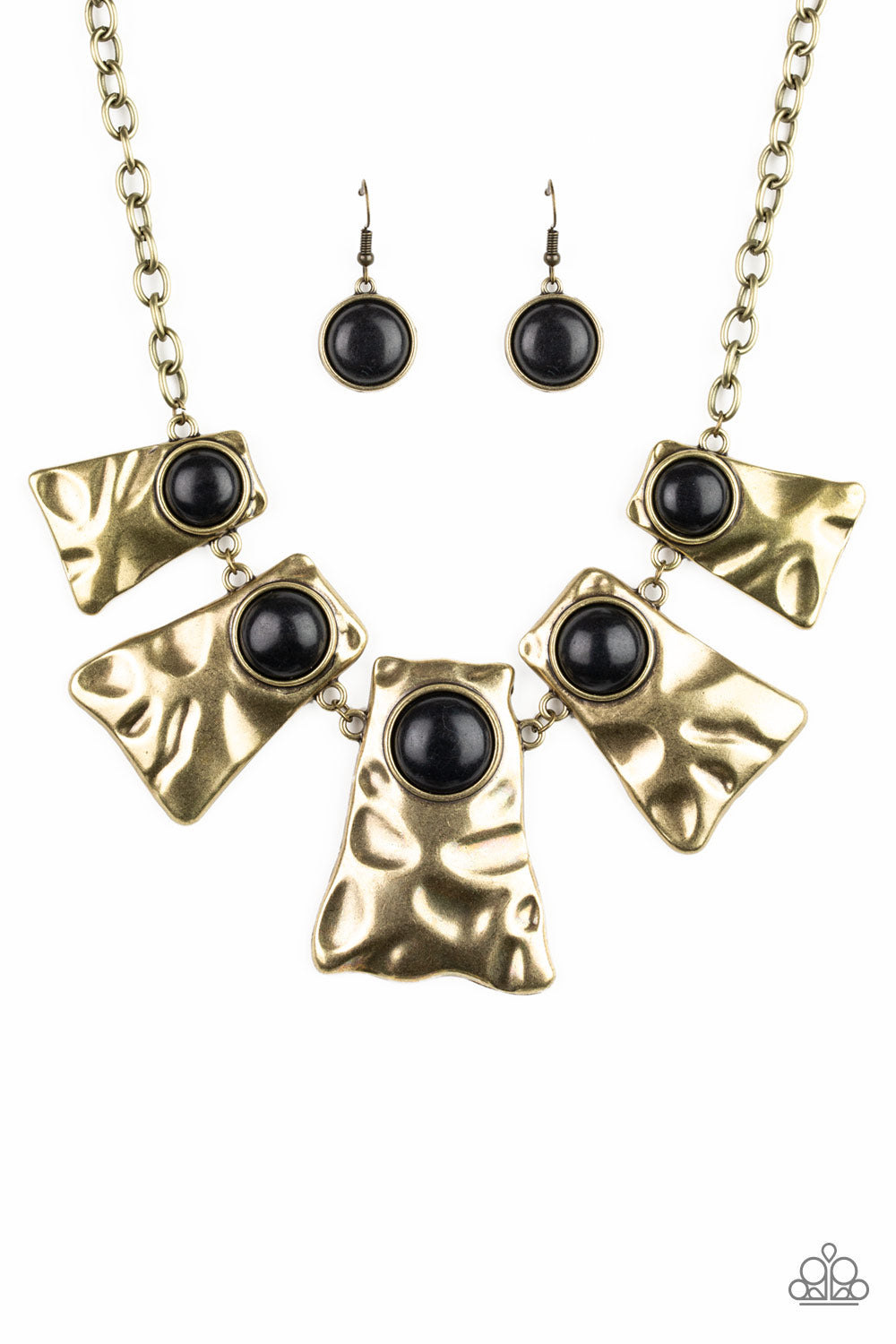 Paparazzi Cougar - Brass Necklace