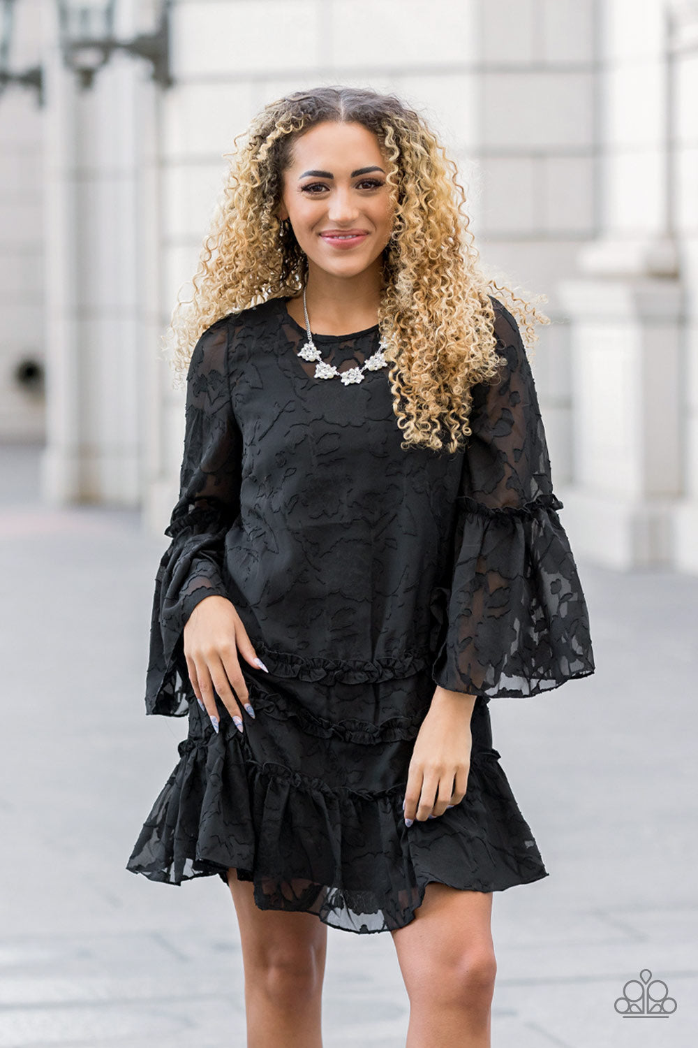 Paparazzi HEIRESS of Them All - White Necklace