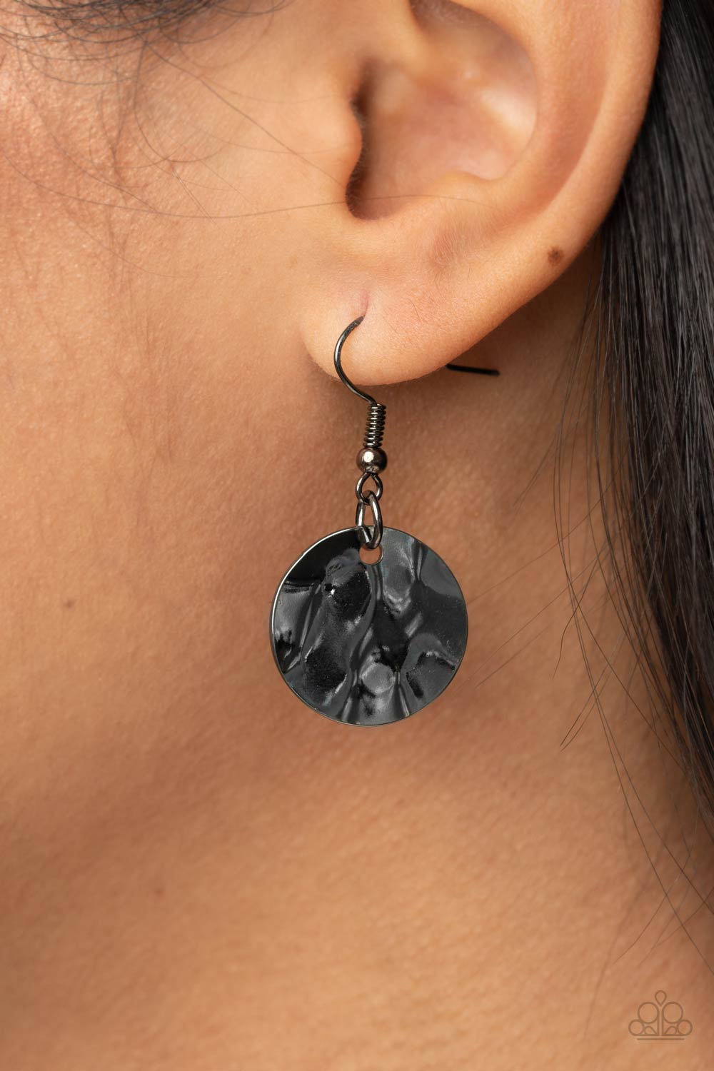 Alluring Luxe - Black Paparazzi Necklace