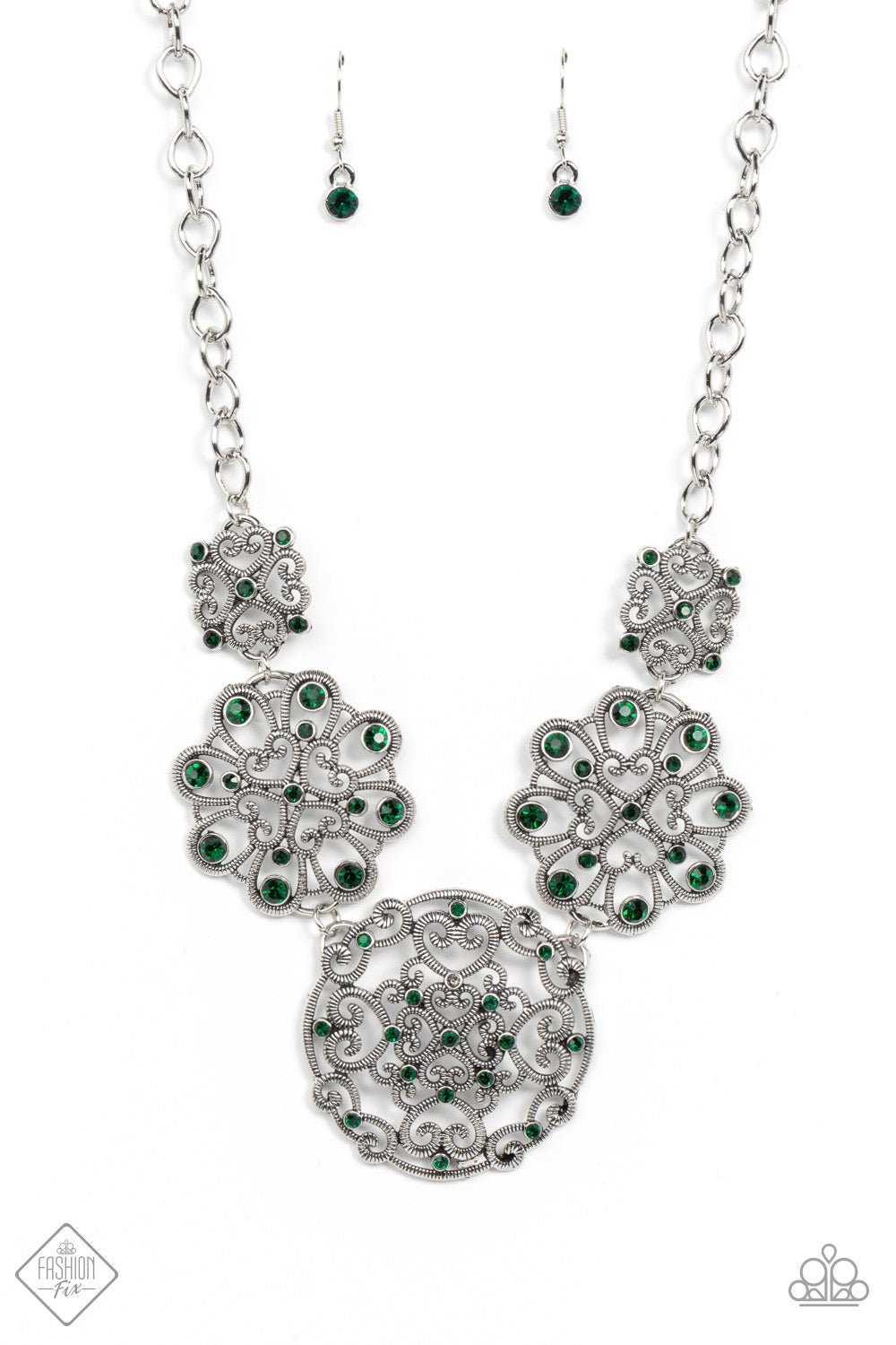 Royally Romantic - Green Paparazzi Necklace