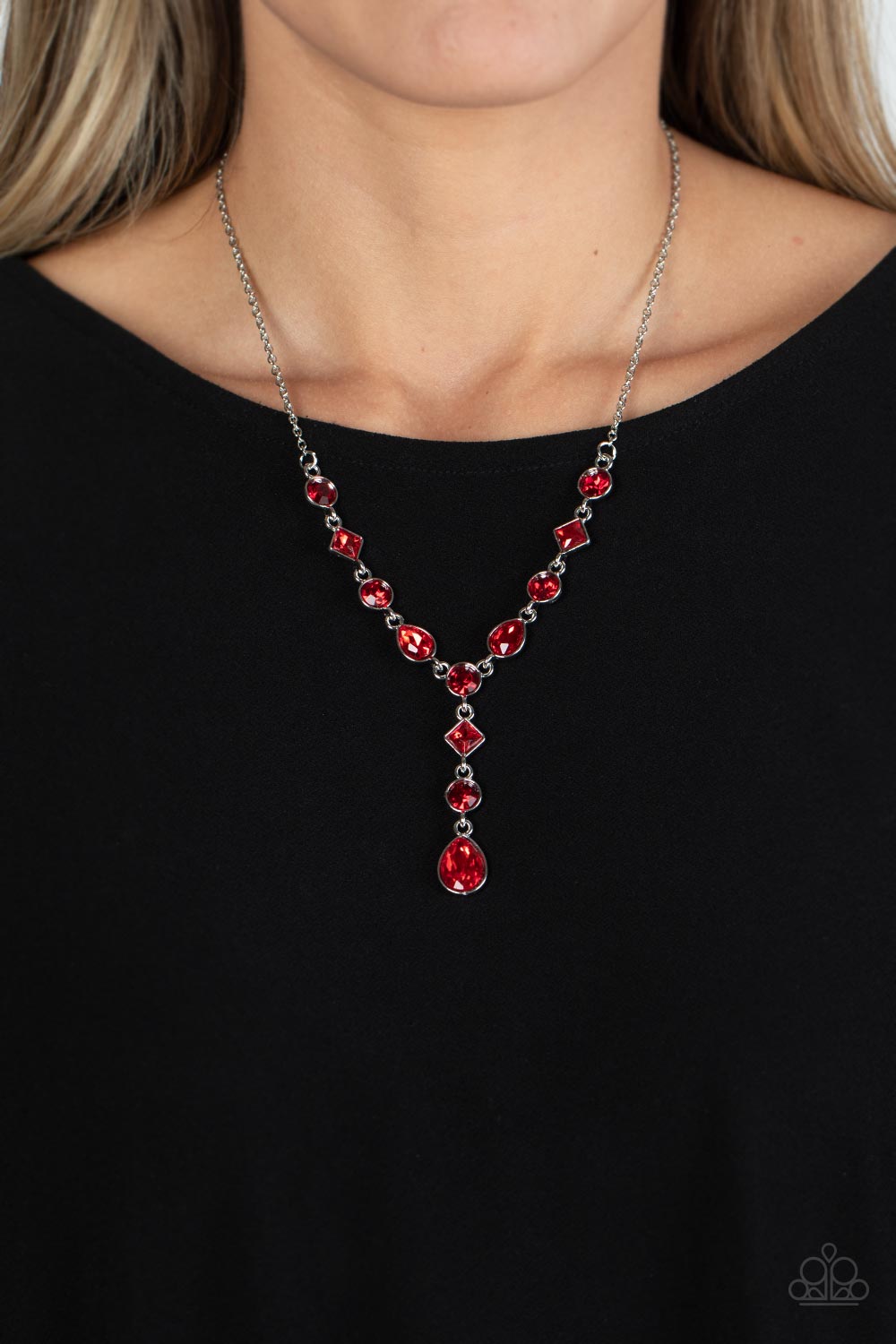 Forget the Crown - Red Paparazzi Necklace