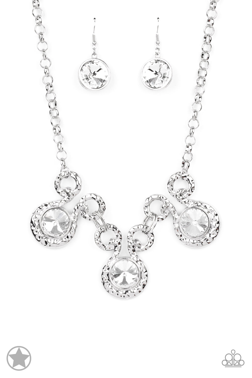Paparazzi Hypnotized - Silver Necklace blockbuster