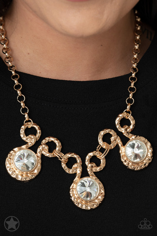 Gold Hypnotized - Gold Necklace