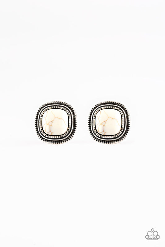 Paparazzi FRONTIER-Runner - White Earring