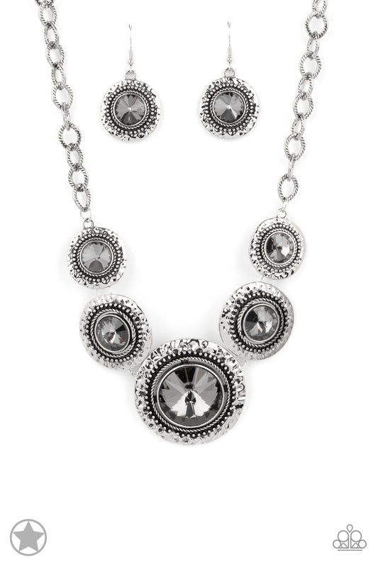 Paparazzi Global Glamour-Silver Necklace