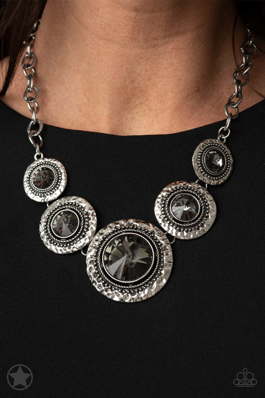 Paparazzi Global Glamour-Silver Necklace