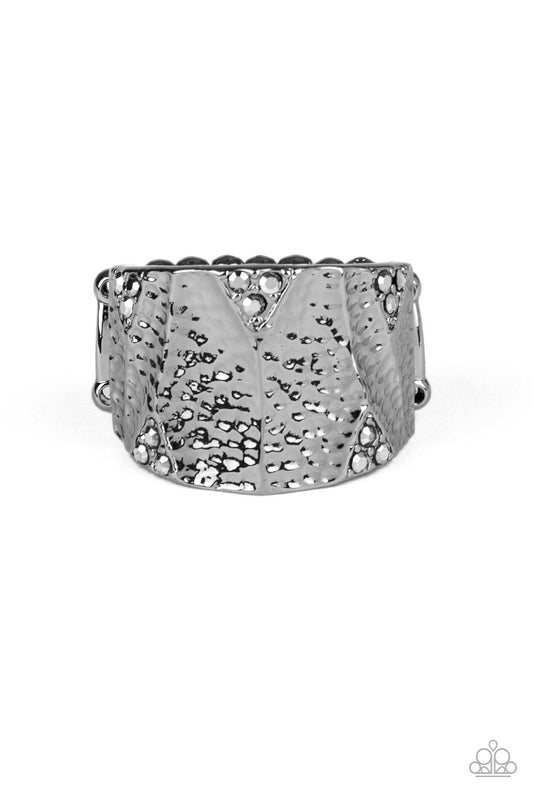 Industrial Indentation - Black Paparazzi Ring