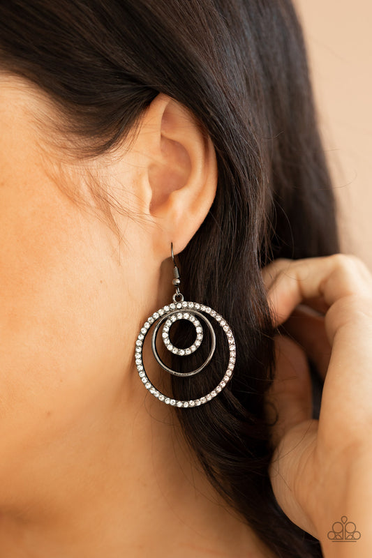 Paparazzi Bodaciously Bubbly - Black Earring