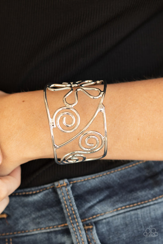 Paparazzi Groovy Sensations - Silver Bracelet
