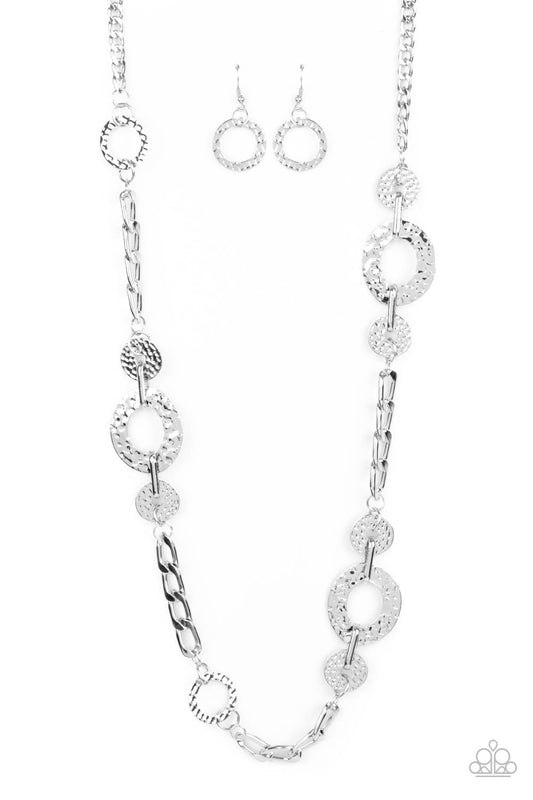 Paparazzi Mechanically Metro - Silver Necklace
