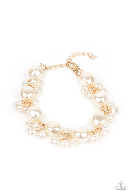 Paparazzi Imperfectly Perfect - Gold Bracelet