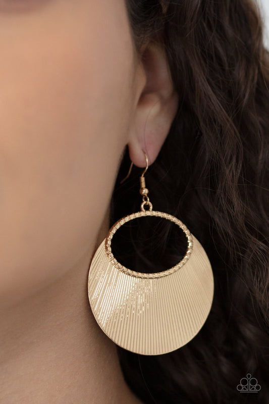 Paparazzi Fan Girl Glam - Gold Earring