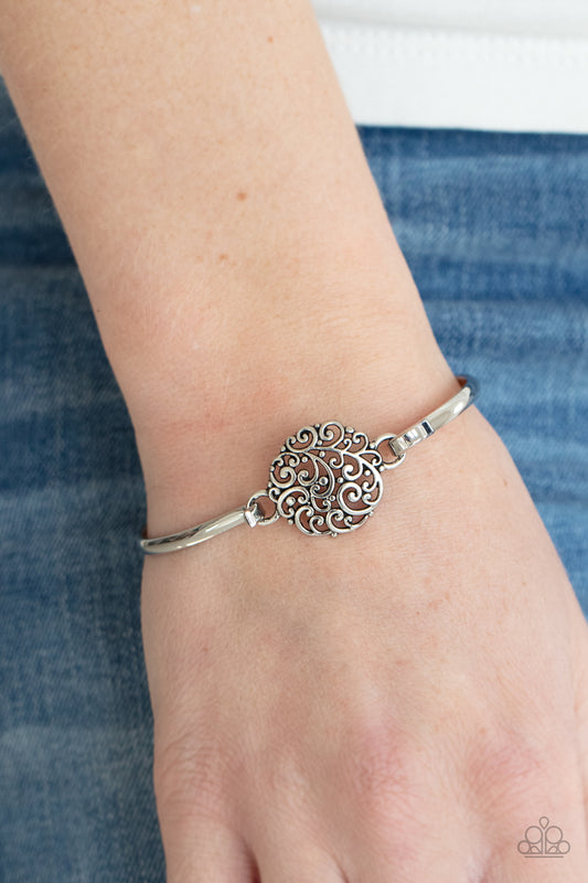 Paparazzi Filigree Fiesta - Silver Brracelet