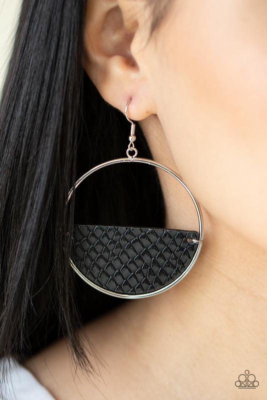 Animal Aesthetic - Black Paparazzi Earring