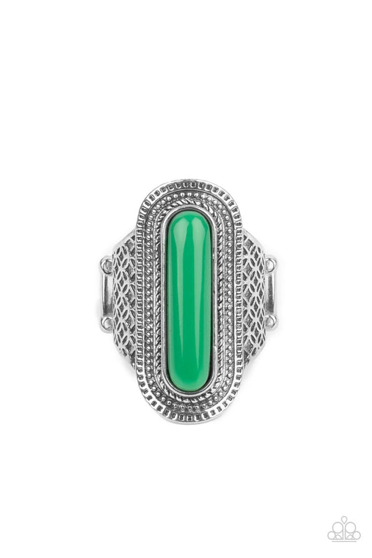 Dubai Distraction - Green Paparazzi Ring