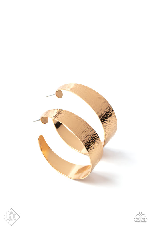 Curve Crushin - Gold Hoop Earrings