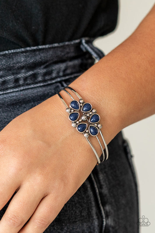 Taj Mahal Meadow - Blue Paparazzi Bracelet