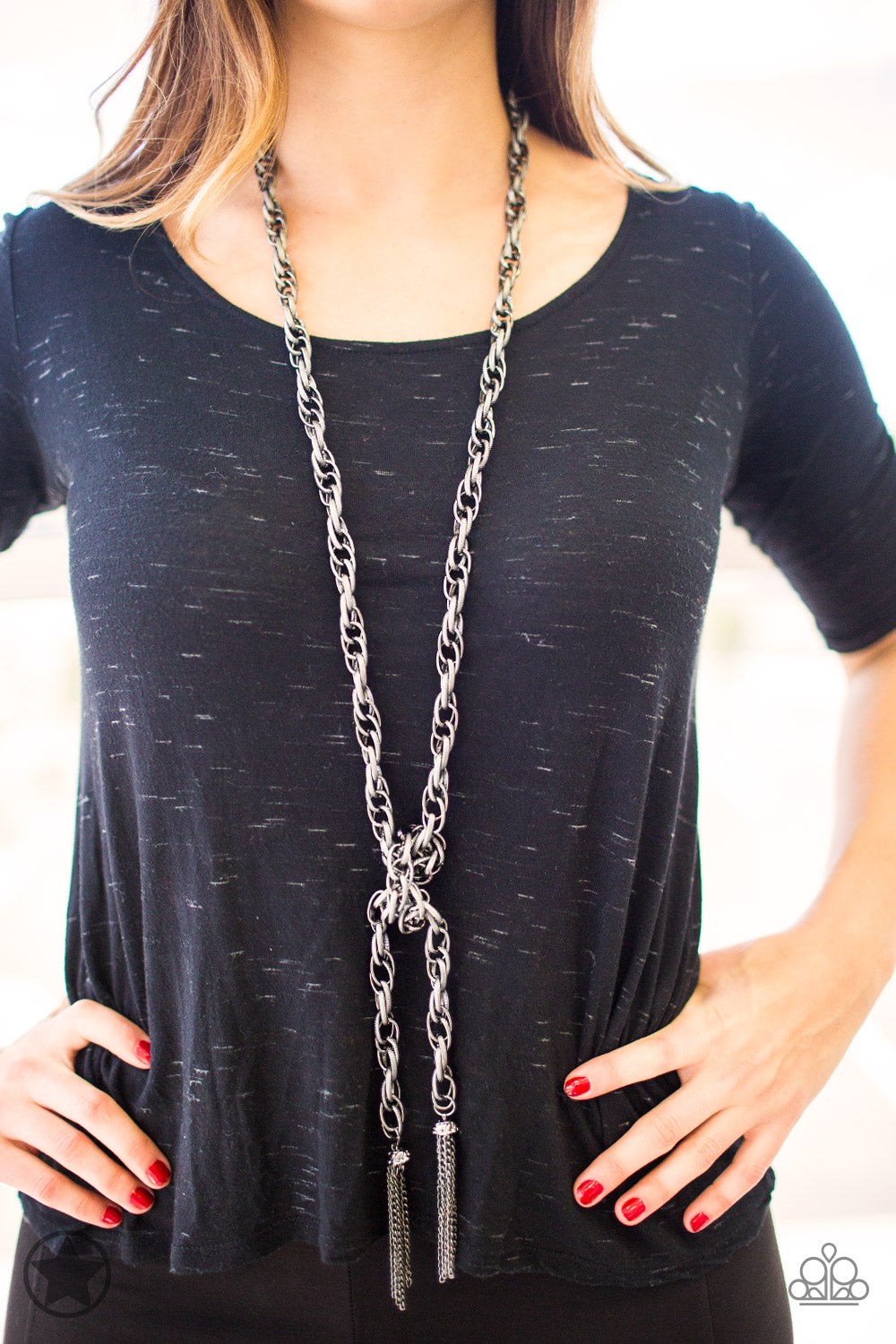 Paparazzi  SCARFed for Attention - Gunmetal Blockbuster Necklace