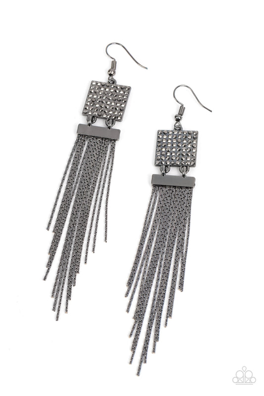 Dramatically Deco - Black Paparazzi Earrings