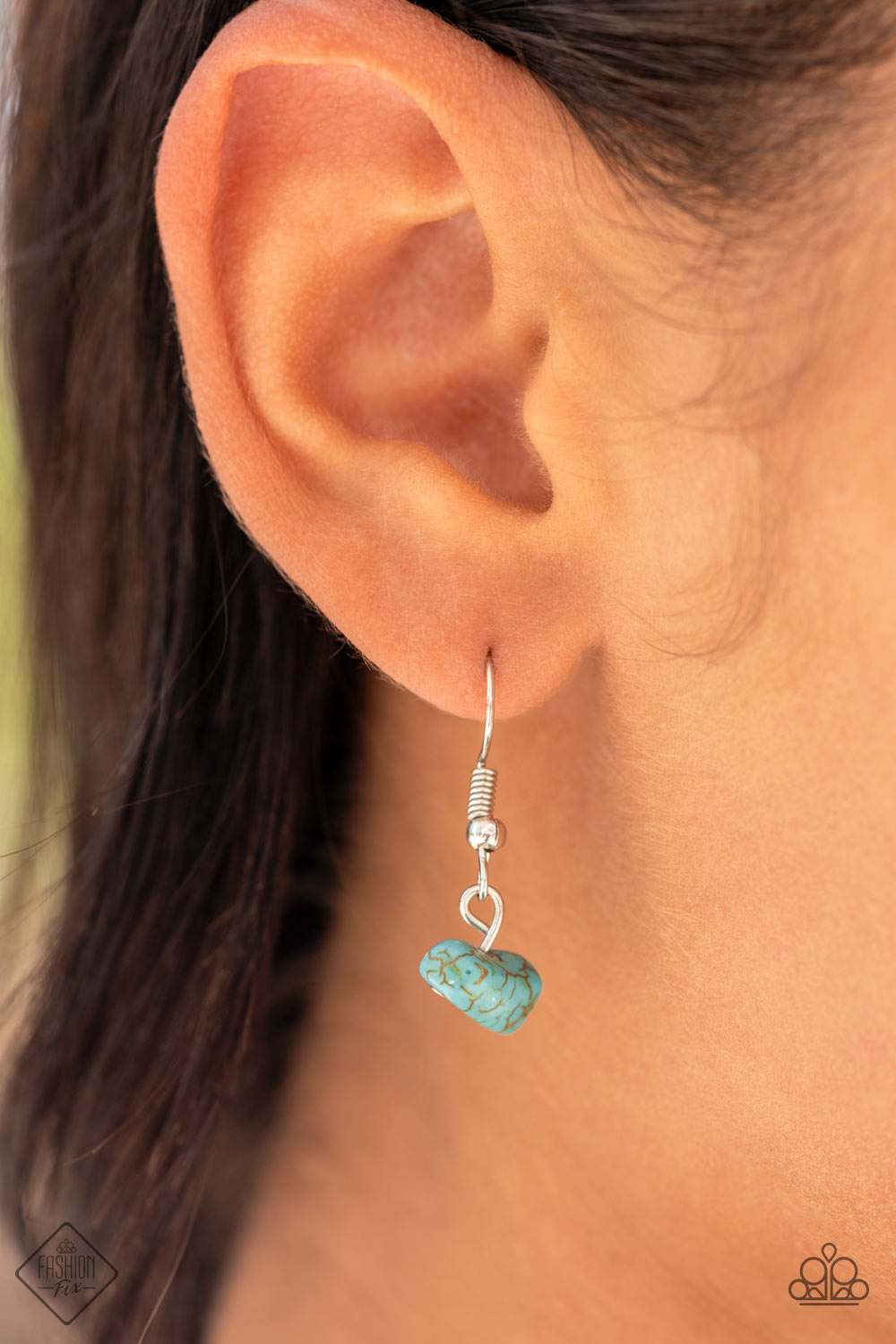 Keep the PIECE - Blue Paparazzi Necklace