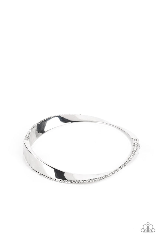 Artistically Adorned - White Paparazzi Bracelet