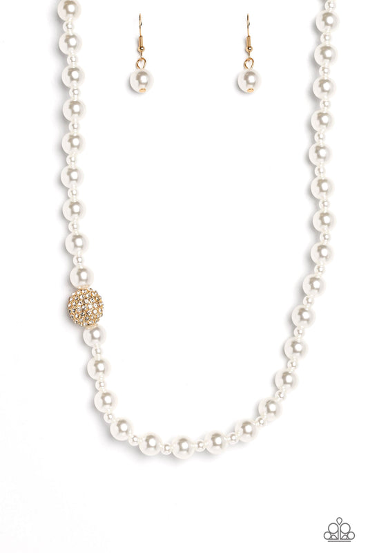 Countess Chic - Gold Paparazzi Neckace